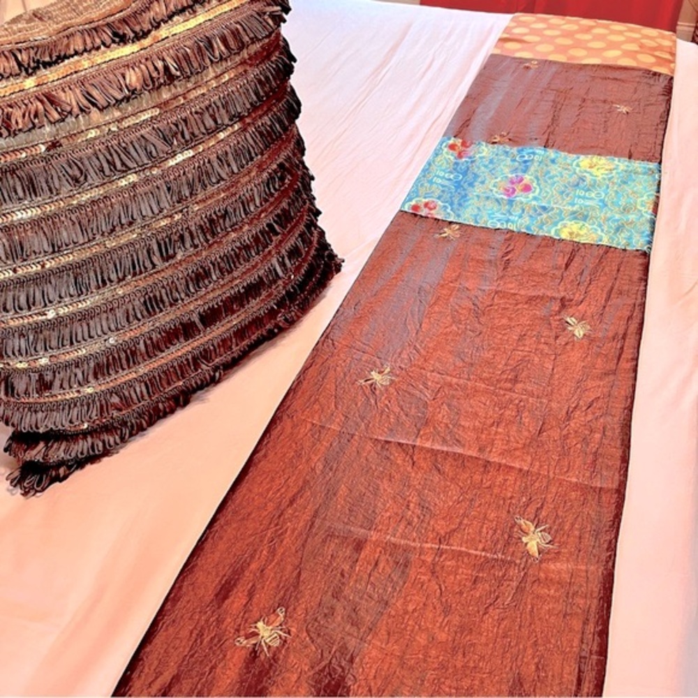 Bed scarf queen size 13 inches wide 94 inches long